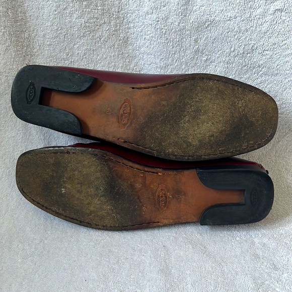 TOD’S Made in Italy, Size 40, Size 9.5, Ruby Red loafers - Picture 7 of 13